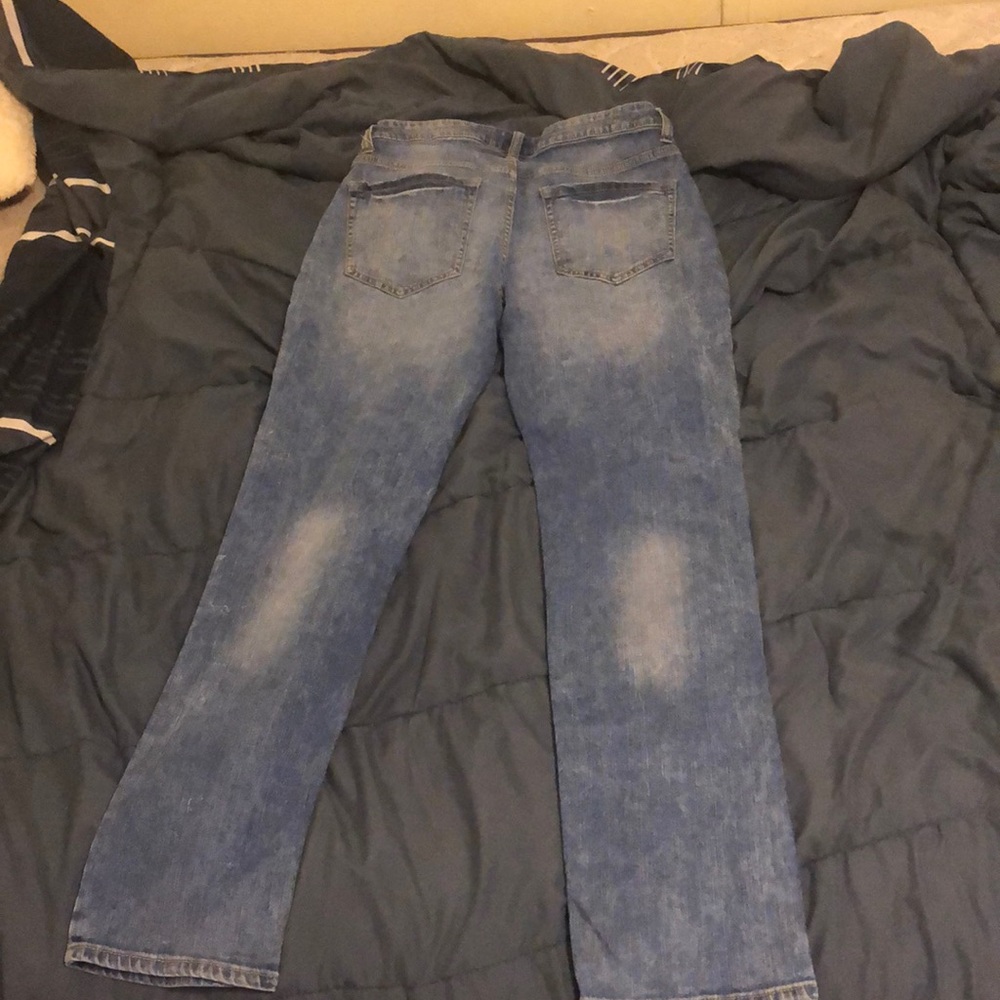 Jeans - Picture 2 of 3